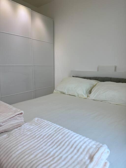 Emporium,deloft 2r,3beds,1bath,4pax Kuching