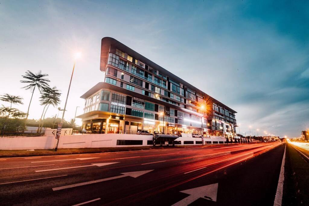 Emporium,deloft 2r,3beds,1bath,4pax * Kuching